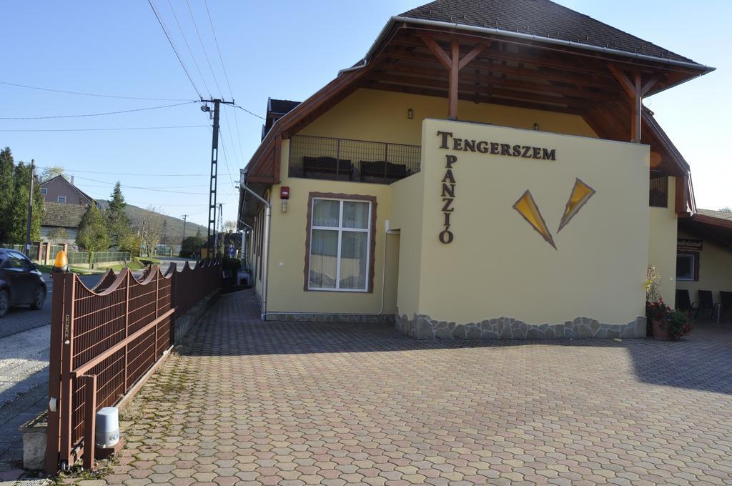 Tengerszem Panzio Bed & Breakfast Bank  Ruang foto